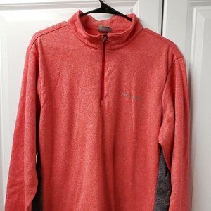 Columbia Women's Sweatshirt  Size: Medium  1/4 Zip